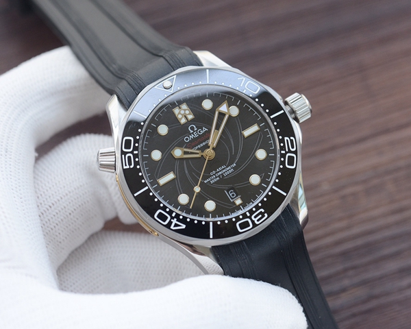 オメガ時計正面デザイン